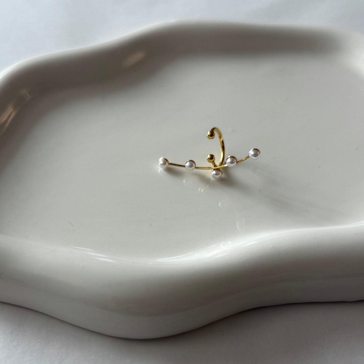 Earcuff Batia - monoboucle vendue à l’unité