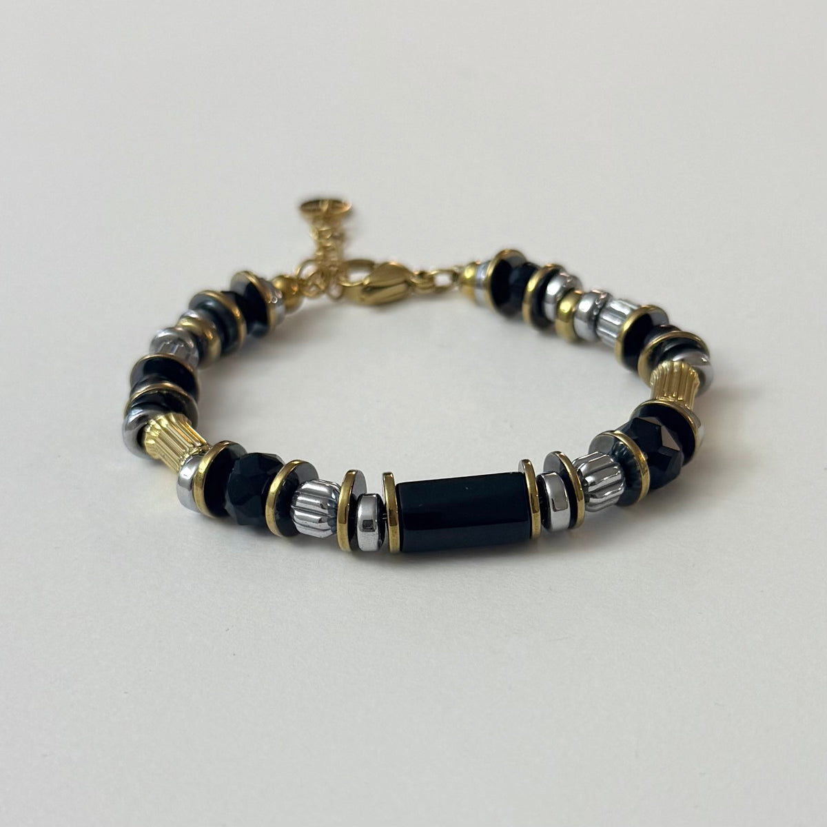 Klaire - le bracelet - noir ou marron