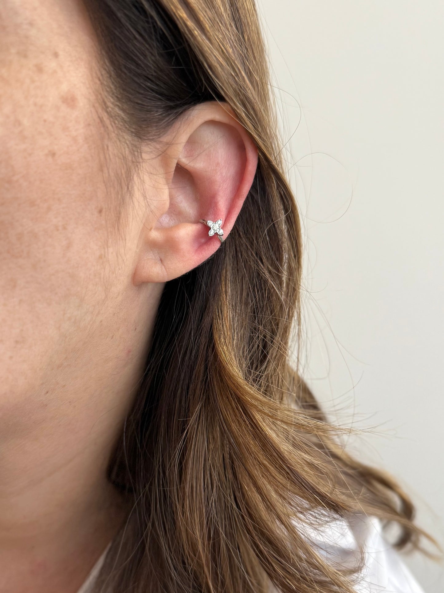 Earcuff Bali - monoboucle vendue à l’unité - doré ou argent