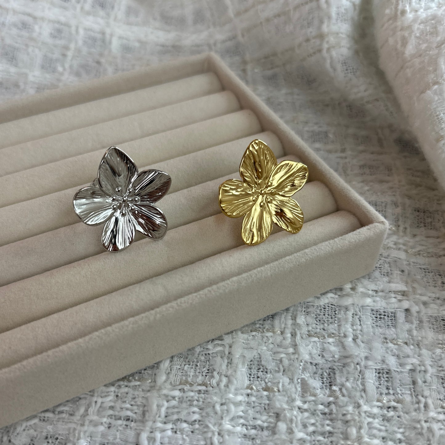 Maxi Bague Fleur - doré ou argent
