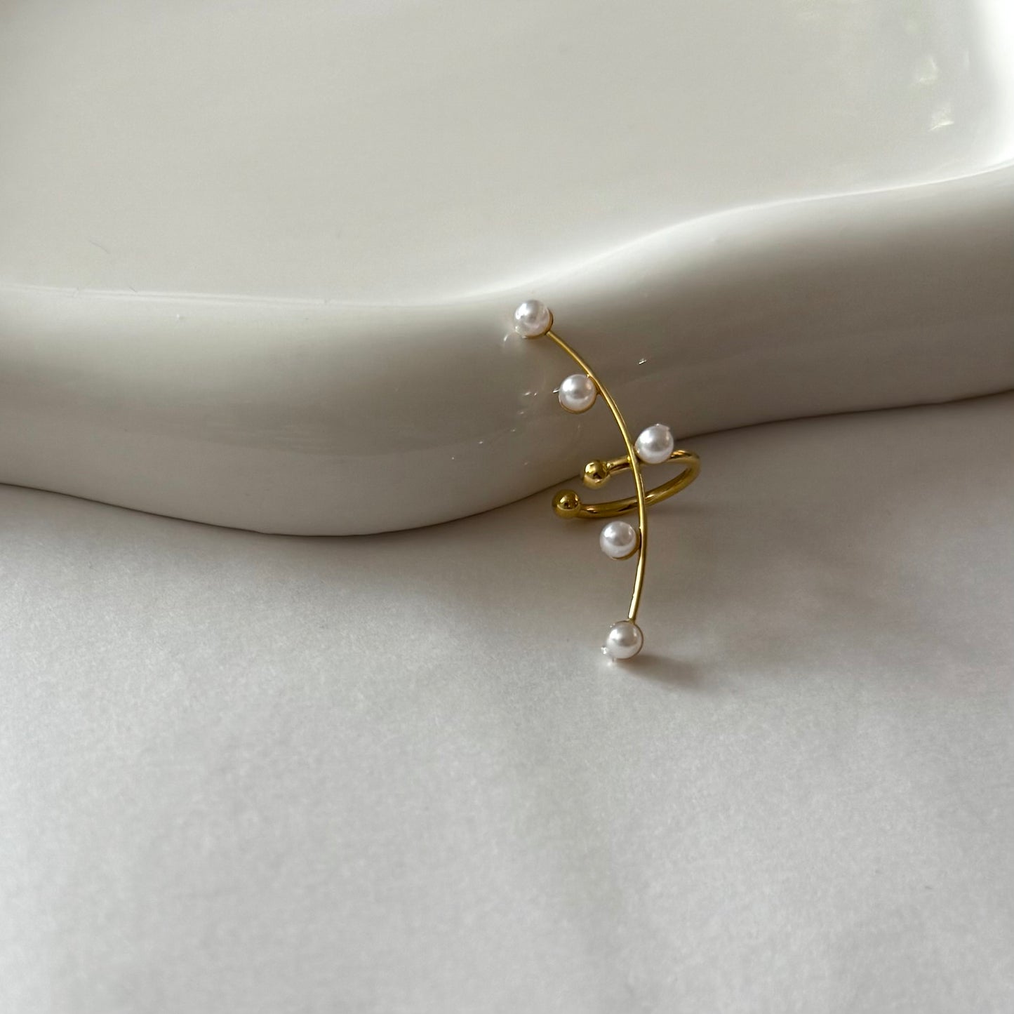 Earcuff Batia - monoboucle vendue à l’unité