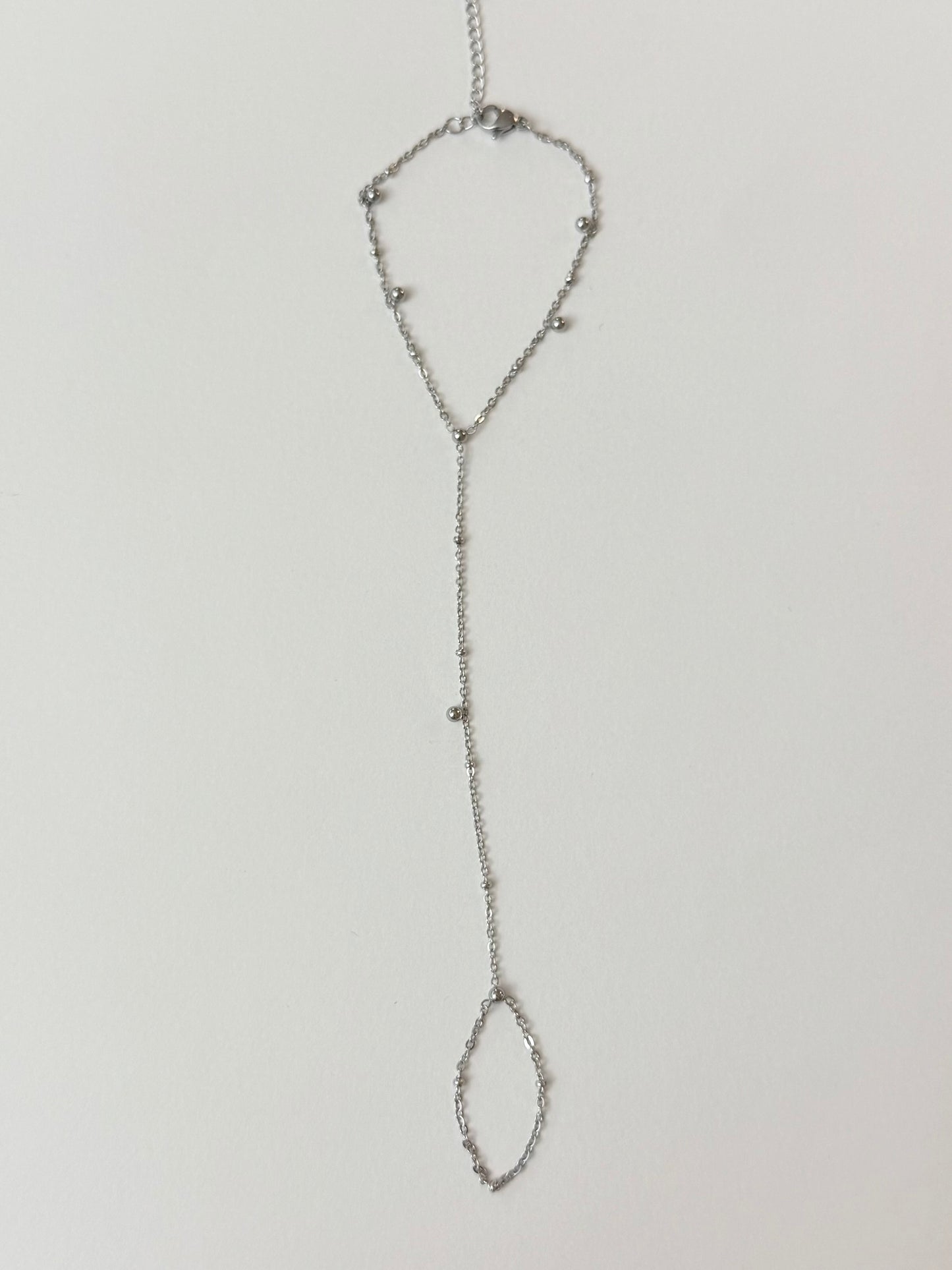 Manina - Chaîne de main - doré ou argent