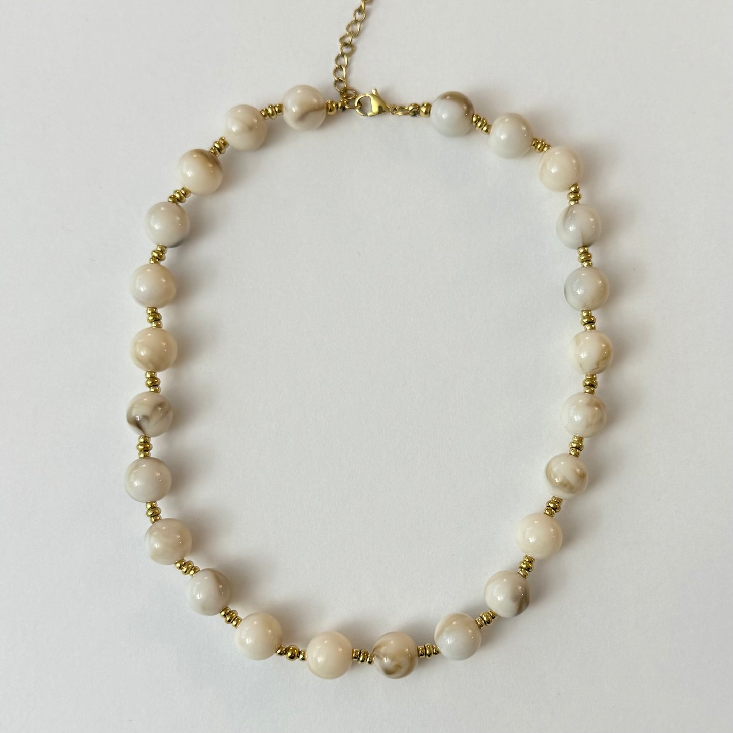 Ursula - plusieurs couleurs disponibles