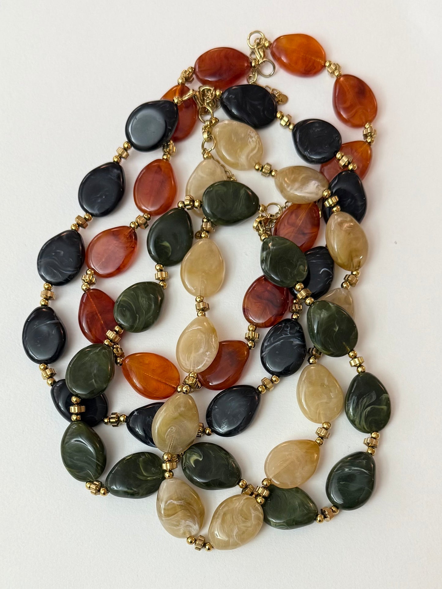 Elina - plusieurs couleurs disponibles