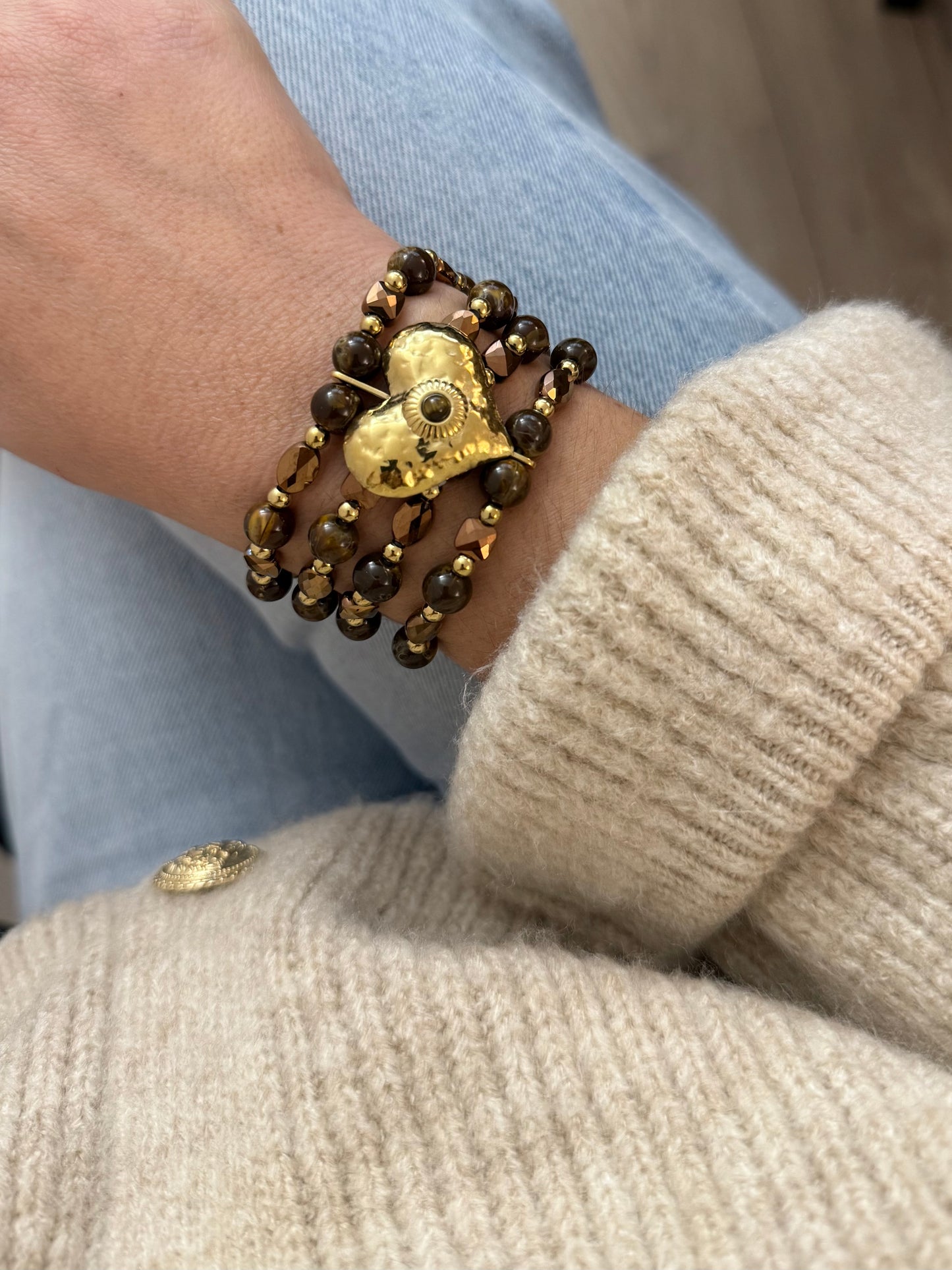 Manchette Quadra marron - 𝑆𝑒́𝑙𝑒𝑐𝑡𝑖𝑜𝑛 𝑠𝑝𝑒́𝑐𝑖𝑎𝑙𝑒 𝑁𝑜𝑒̈𝑙