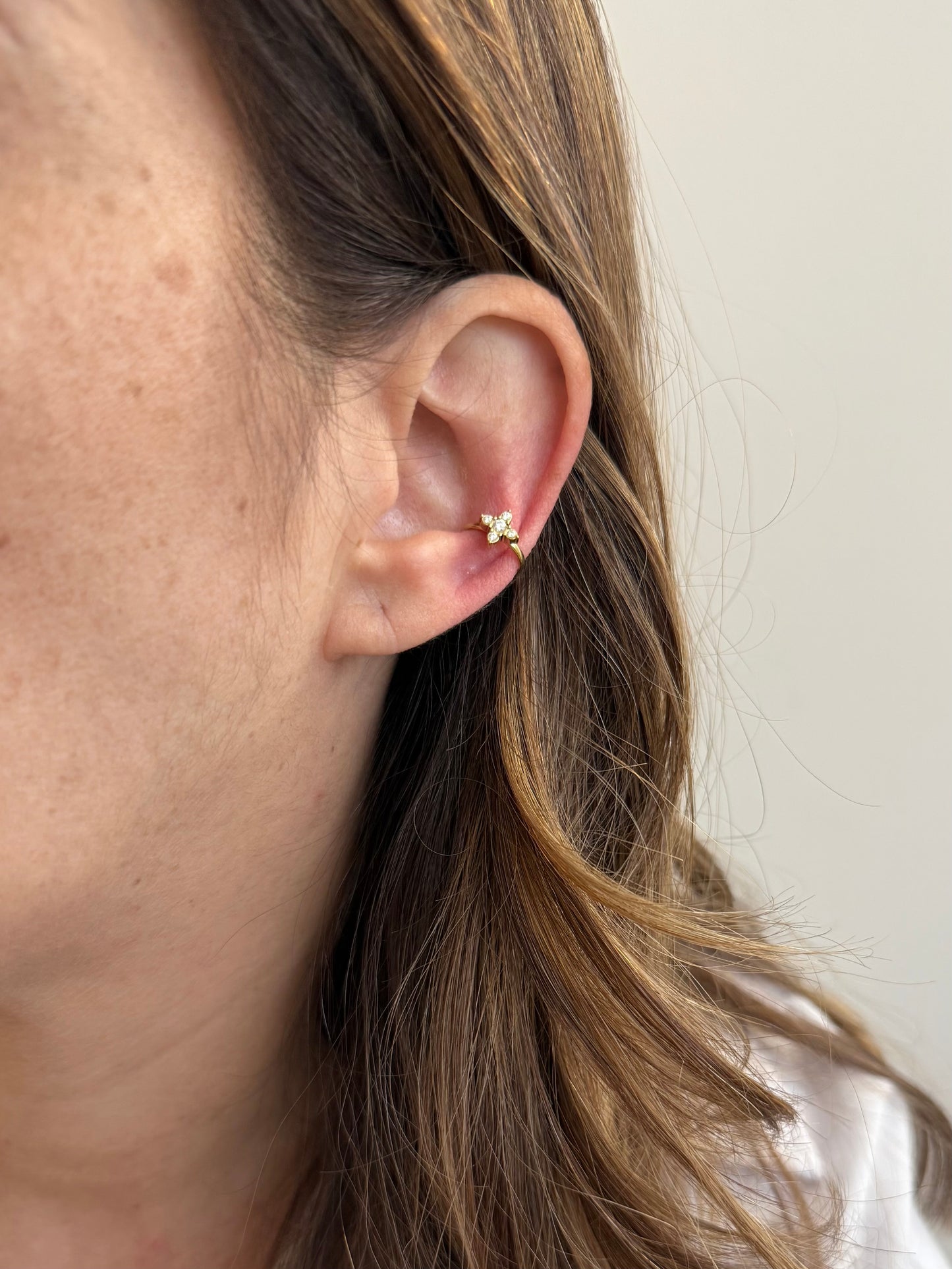 Earcuff Bali - monoboucle vendue à l’unité - doré ou argent
