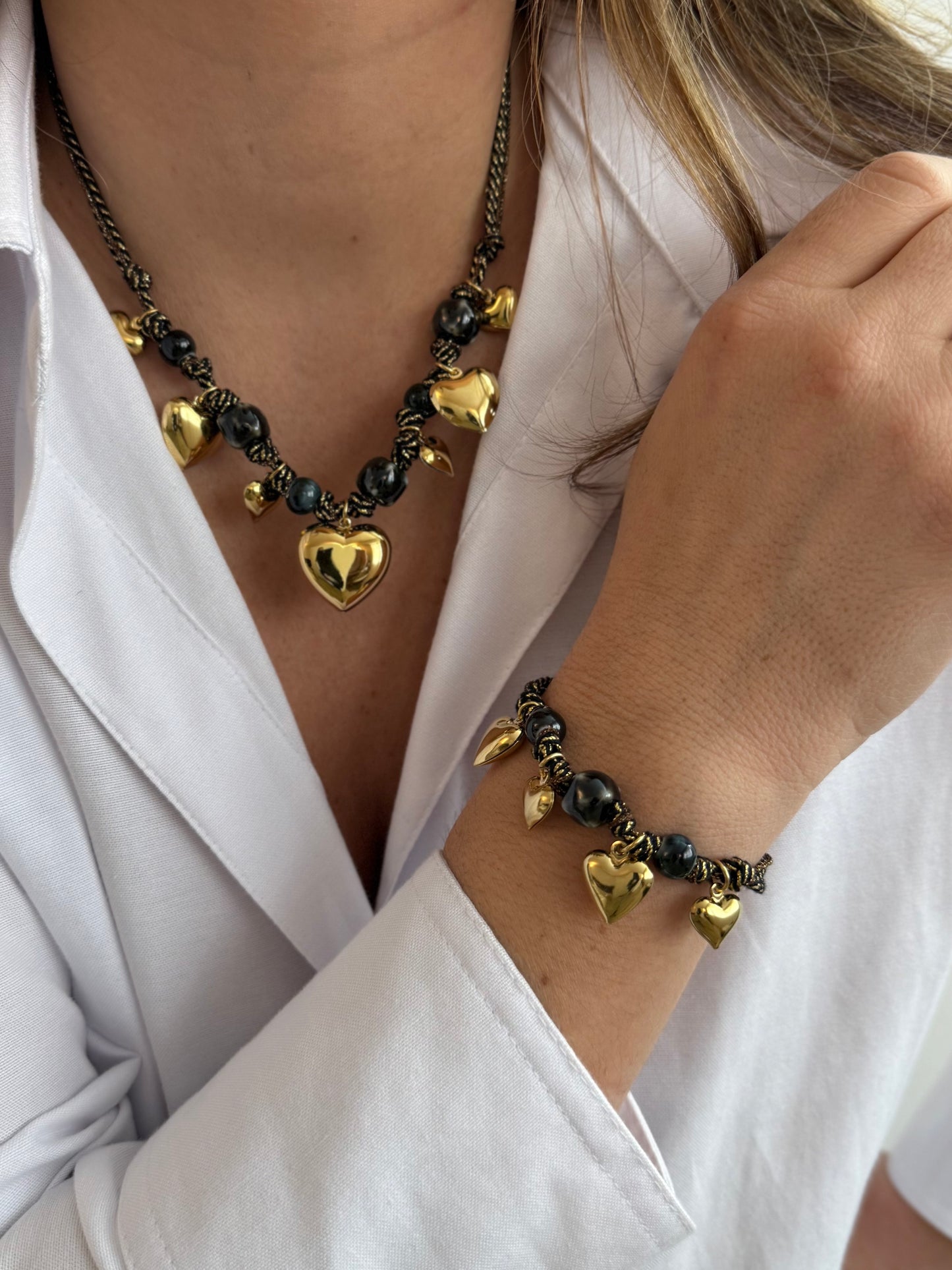 Bracelet Carléa - noir ou rouge