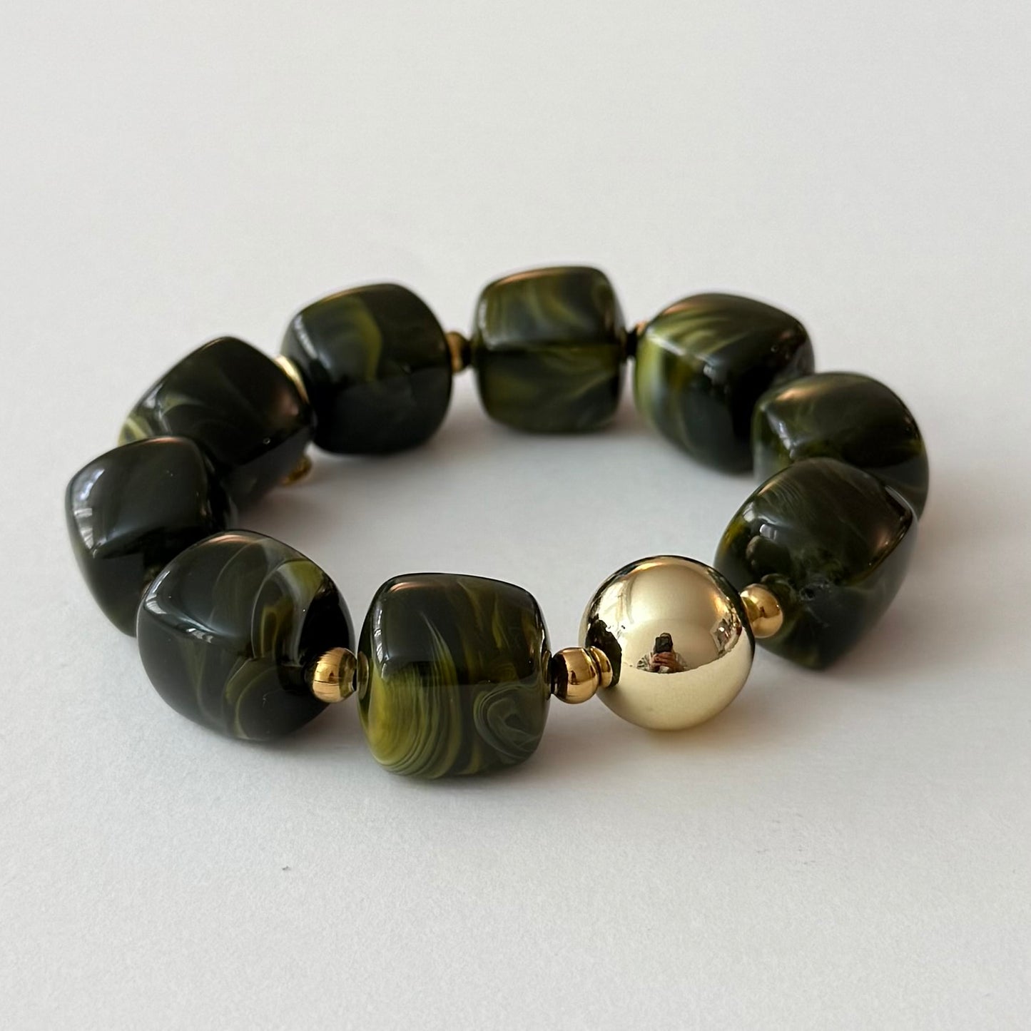 Kara - le bracelet - plusieurs couleurs disponibles