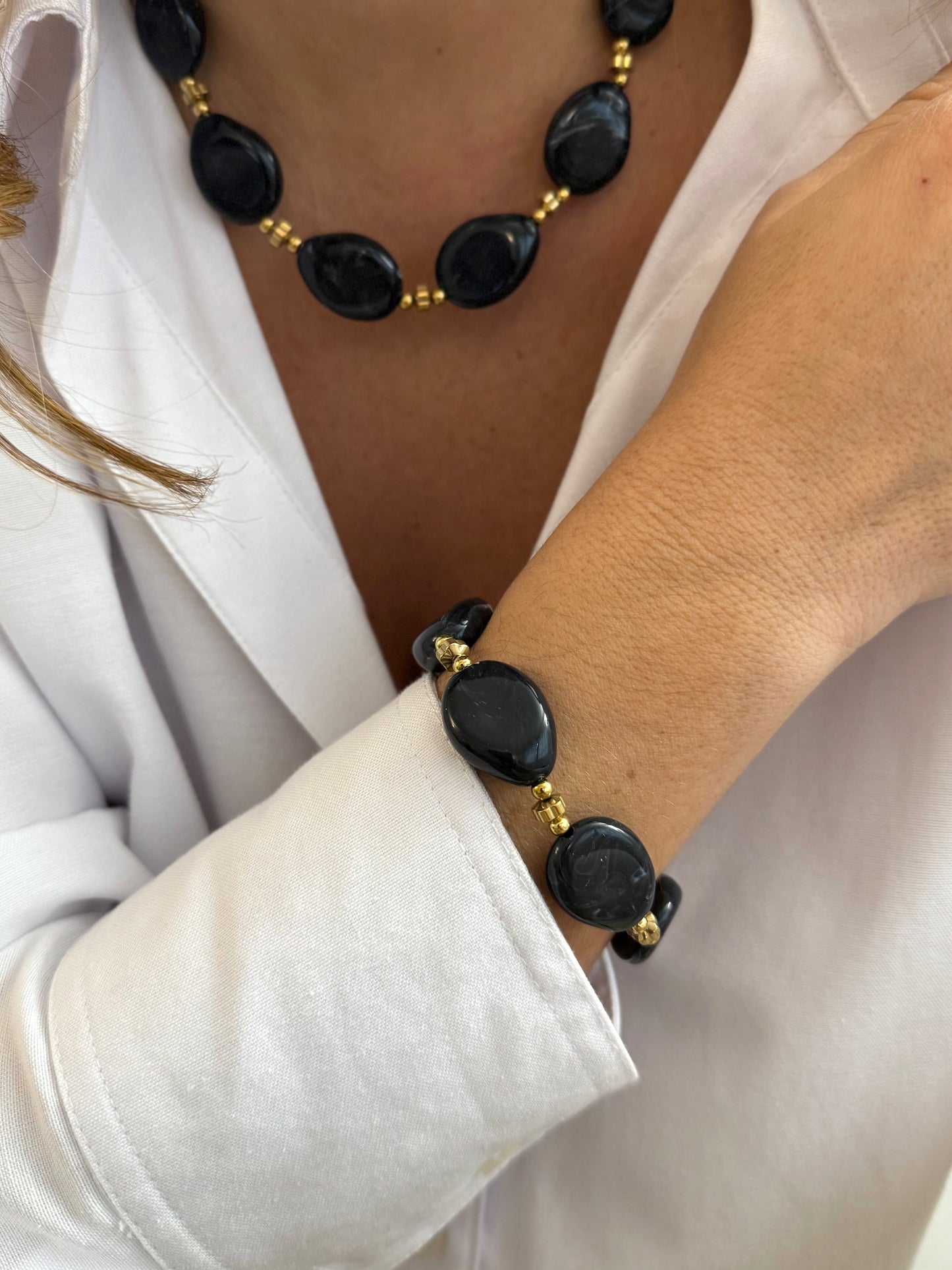 Elina - le bracelet - plusieurs couleurs disponibles