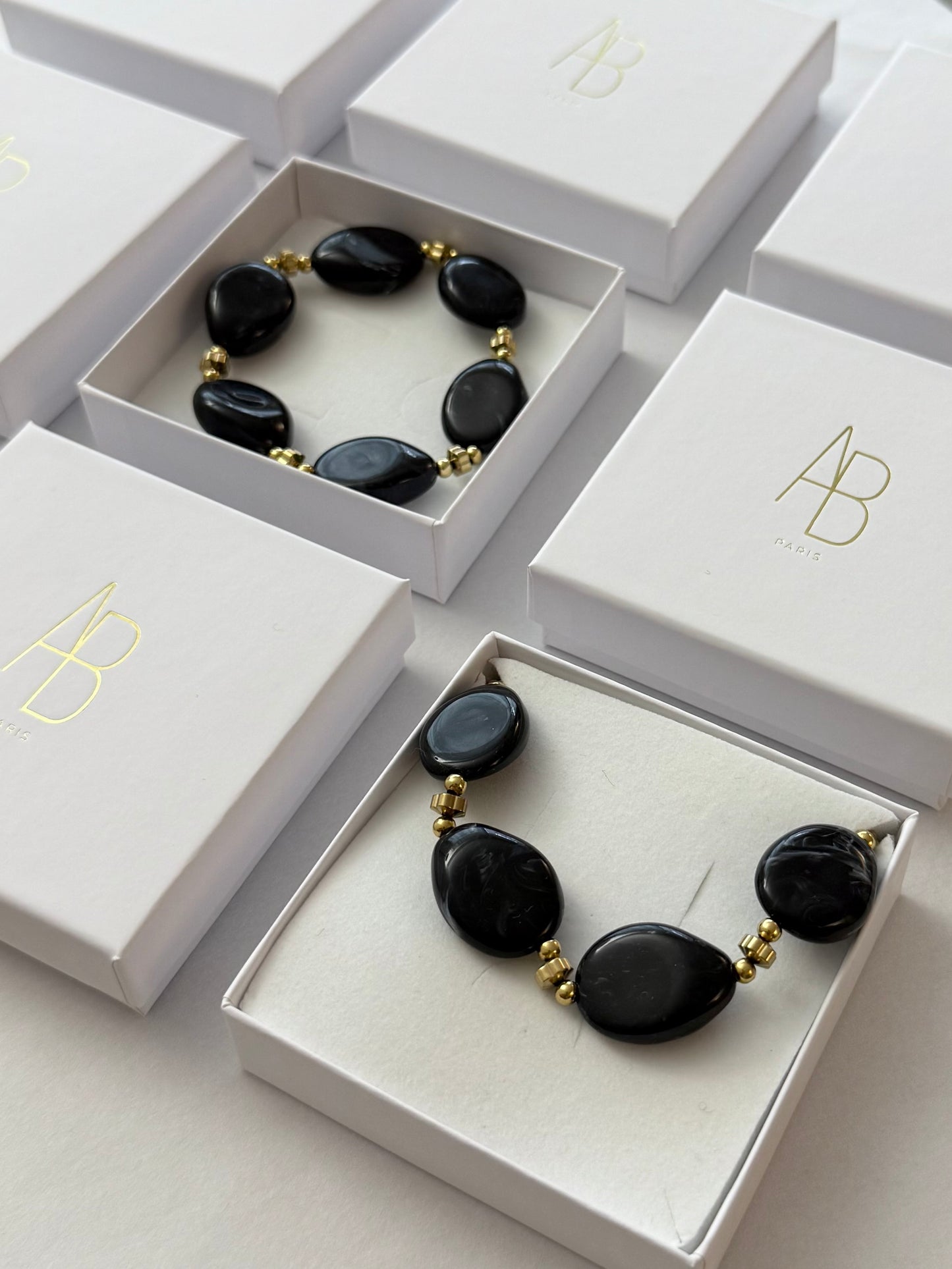 Le duo Elina noir - 𝑆𝑒́𝑙𝑒𝑐𝑡𝑖𝑜𝑛 𝑠𝑝𝑒́𝑐𝑖𝑎𝑙𝑒 𝑁𝑜𝑒̈𝑙