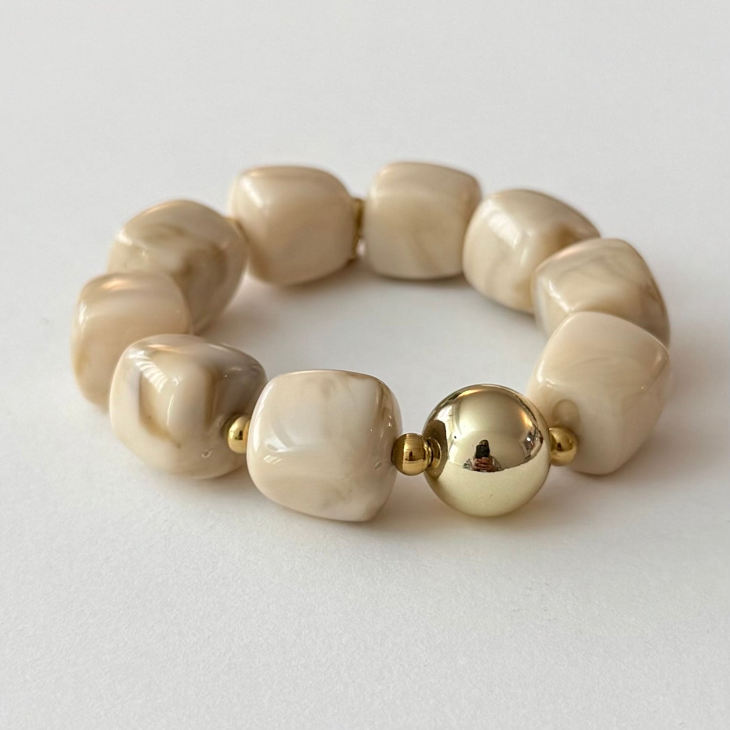 Kara - le bracelet - plusieurs couleurs disponibles