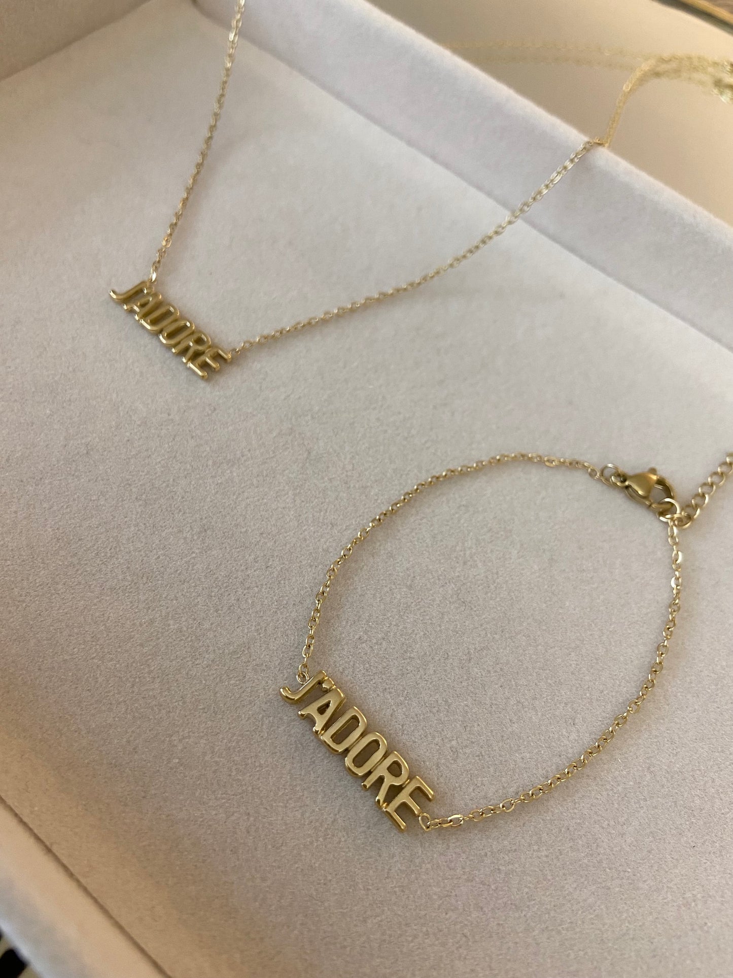 Bracelet J’ADORE - doré ou argent