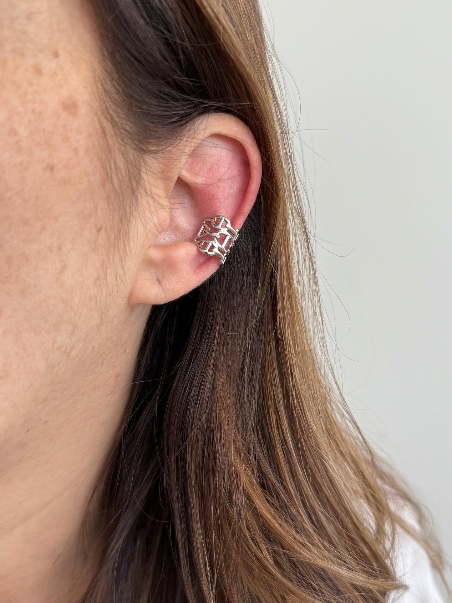 Earcuff Diana - monoboucle vendue à l’unité - doré ou argent