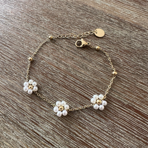 Petites fleurs écru - le bracelet