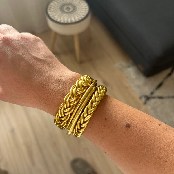 Bracelet Bouddhiste épais - Doré - 𝘉𝘦𝘴𝘵 𝘴𝘦𝘭𝘭𝘦𝘳